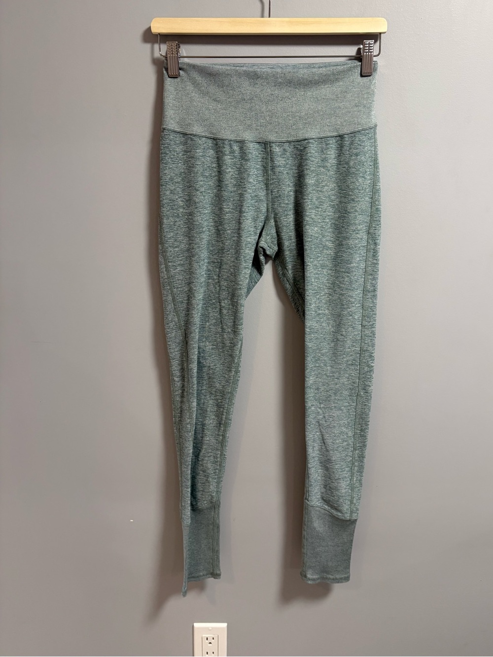 alo Leggings